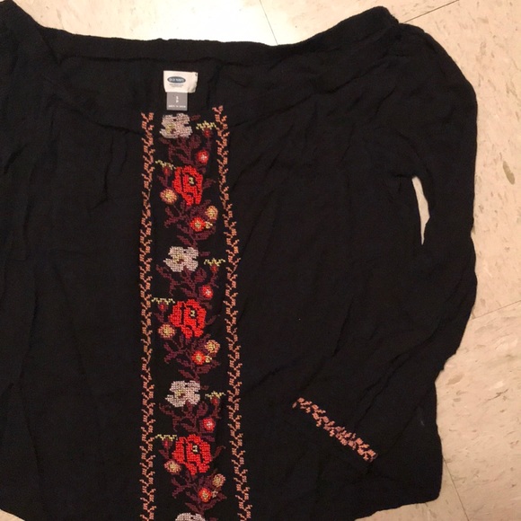 Off the shoulder top - Picture 1 of 2